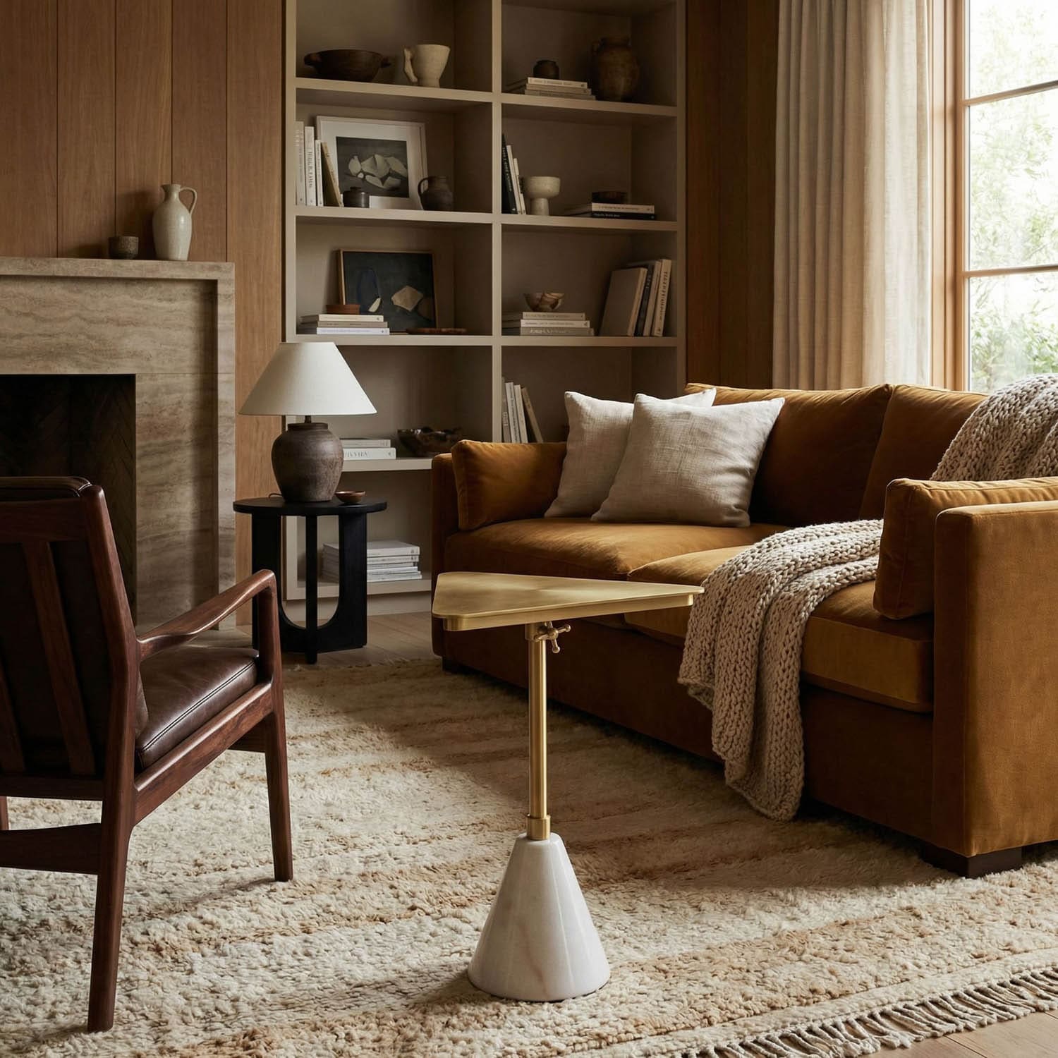 DARWIN SIDE TABLE