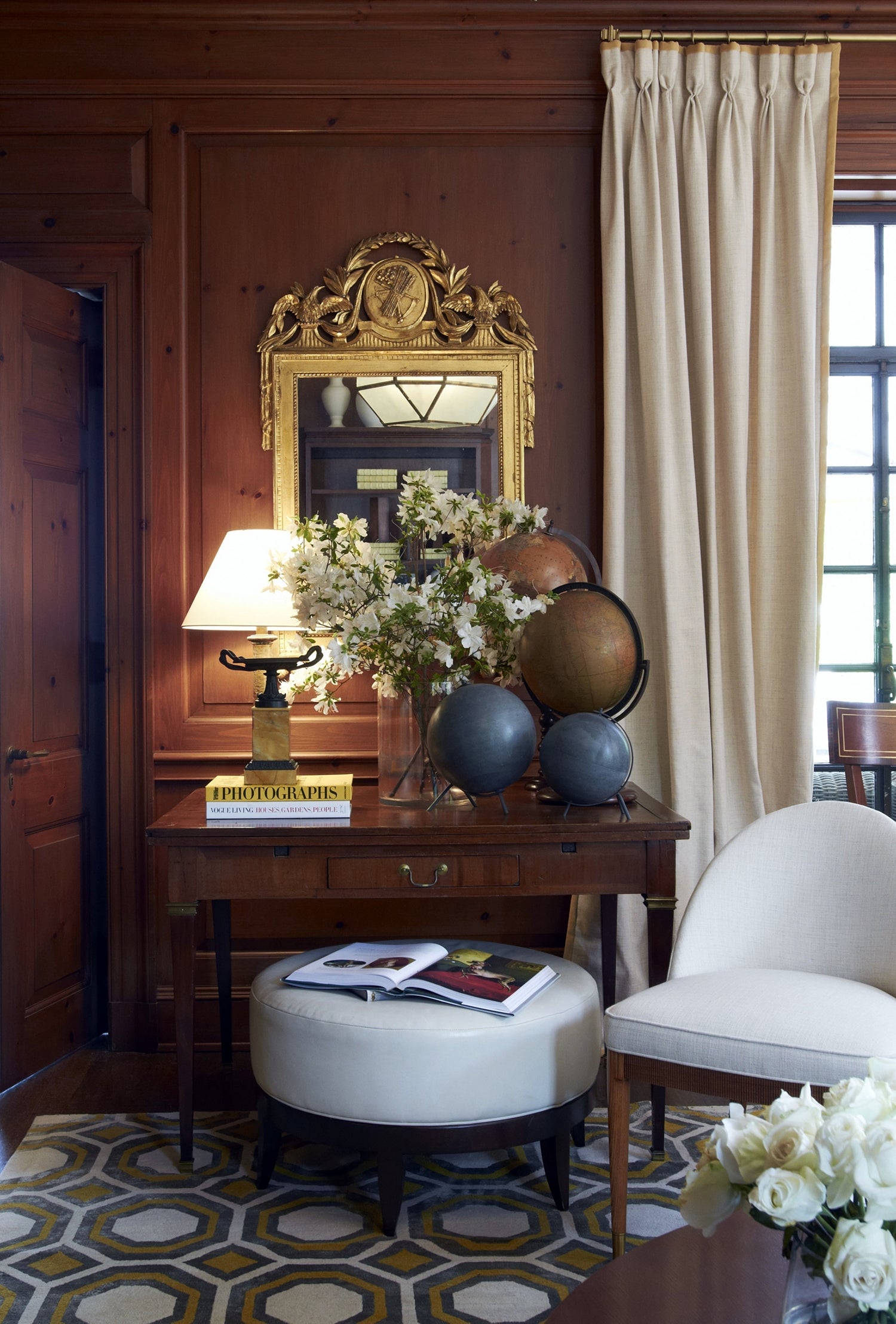 AUBURN LARGE STOOL