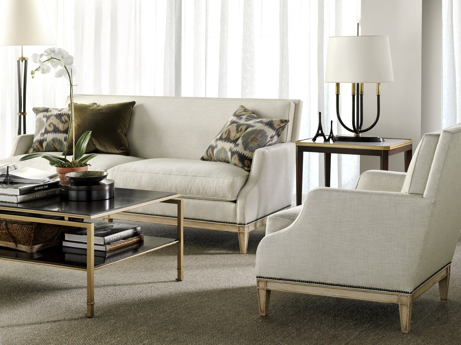 AUSTELL SIDE TABLE WITH ONYX TOP in Stone, Mahogany Solids - Hickory Chair