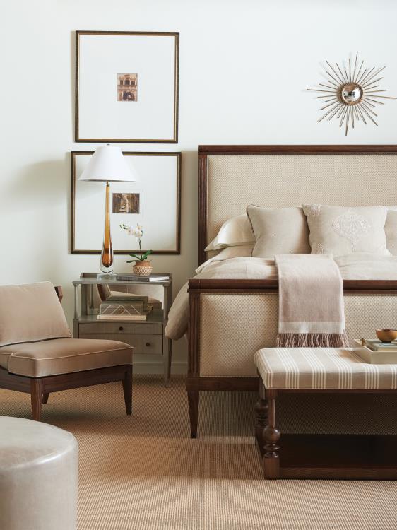 Rencourt King Bed