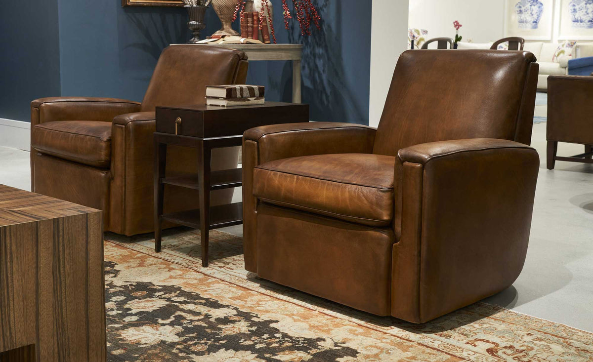 Tito Swivel Lounge Chair