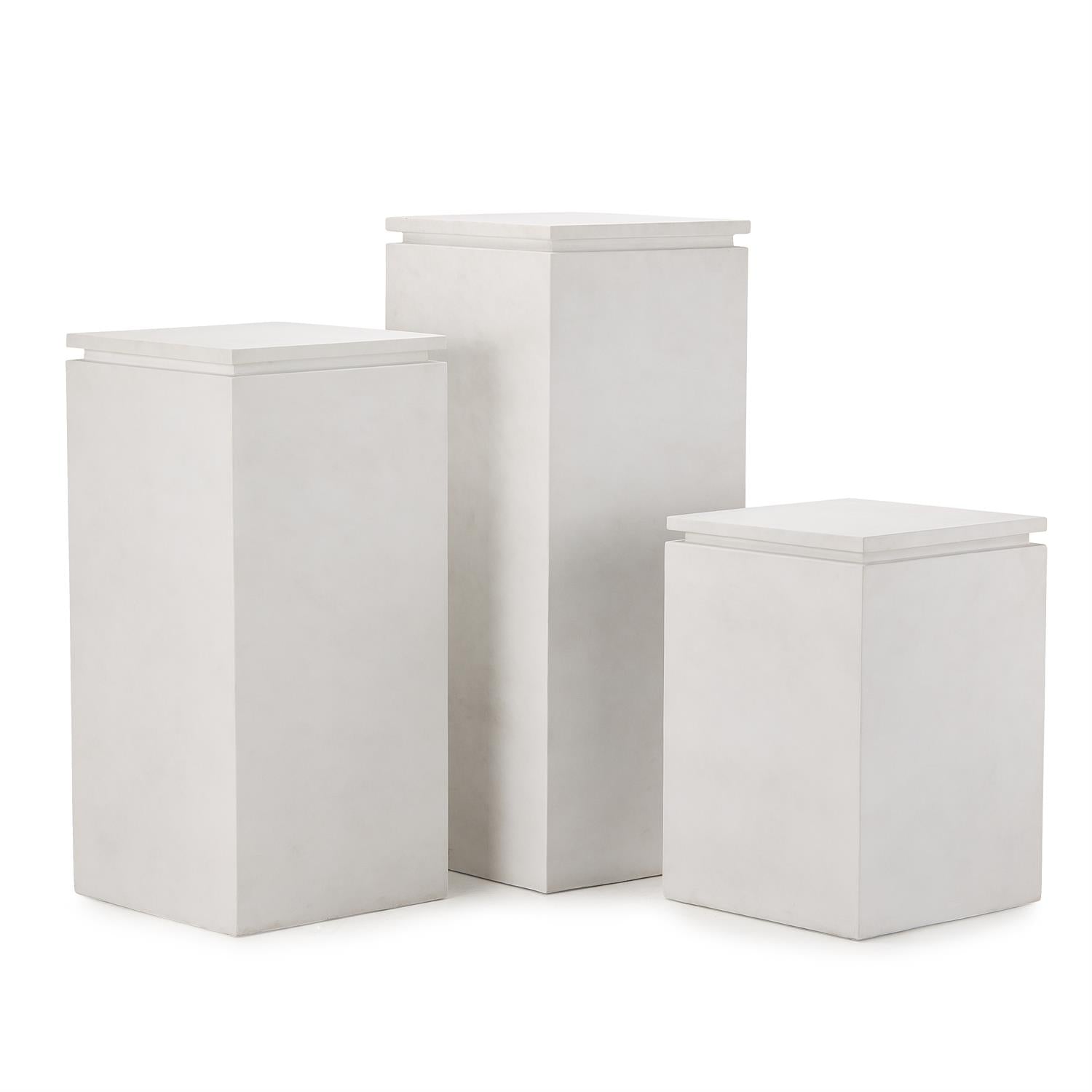 Severny Pedestal, Medium