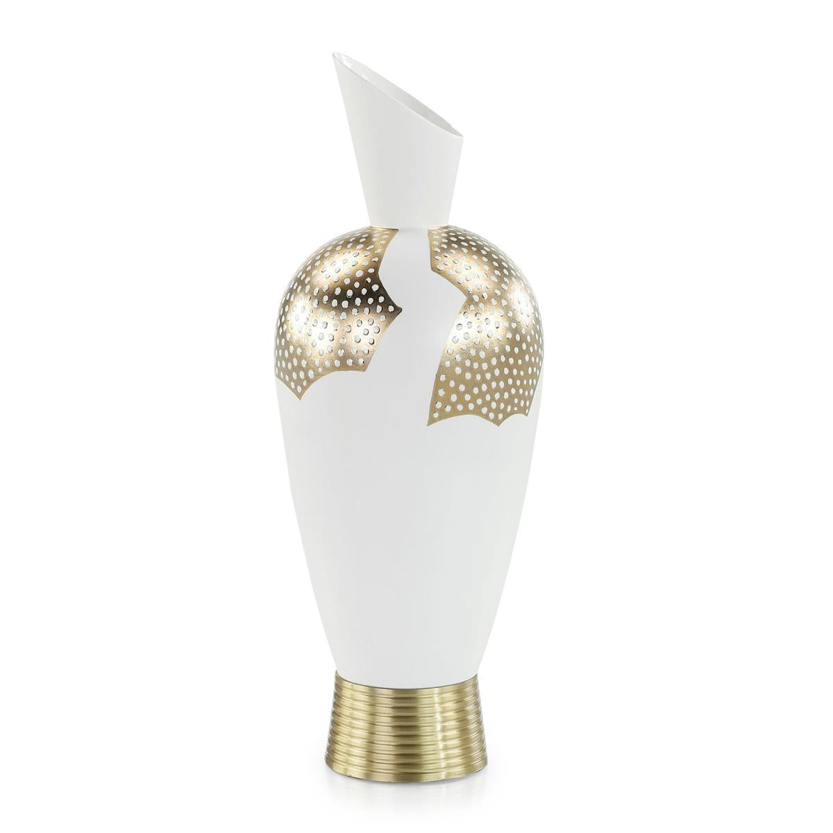Stellaris Vase II by John Richard | Sutter & Vale
