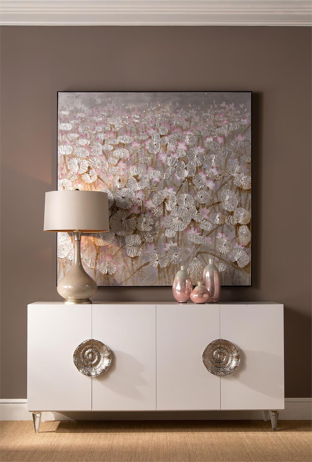 Teng Fei's Silver Lily Pond