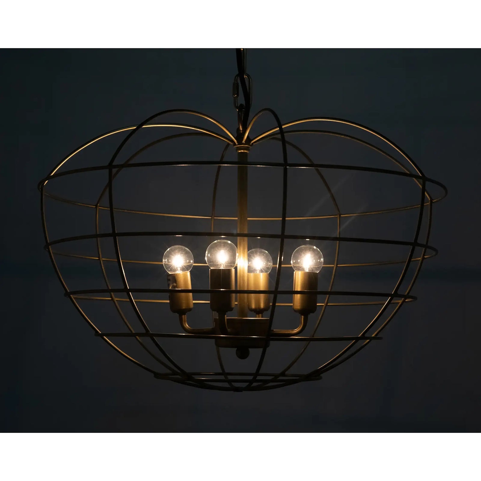 Mo Pendant, Metal with Brass Finish