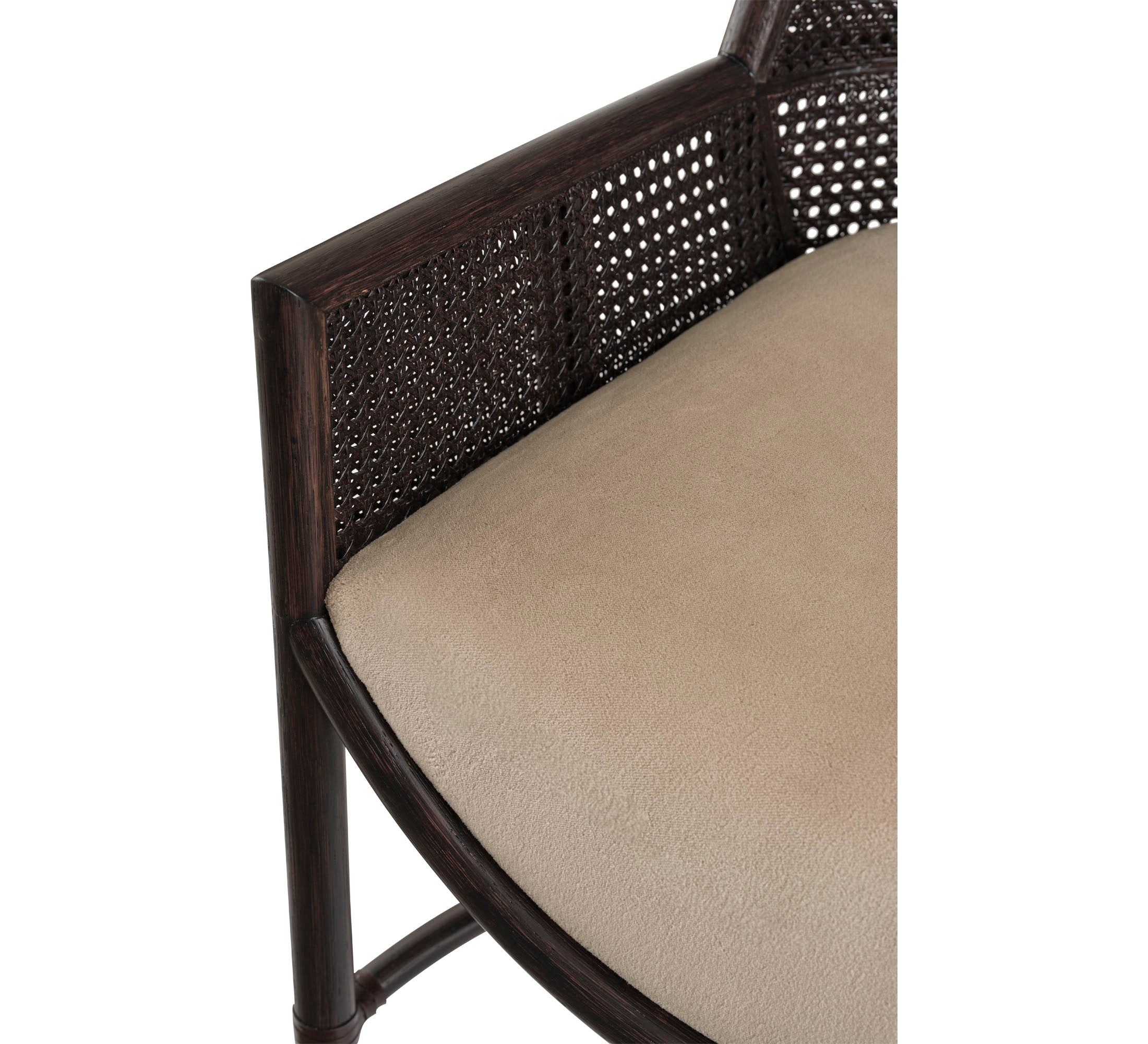 Taru Arm Chair