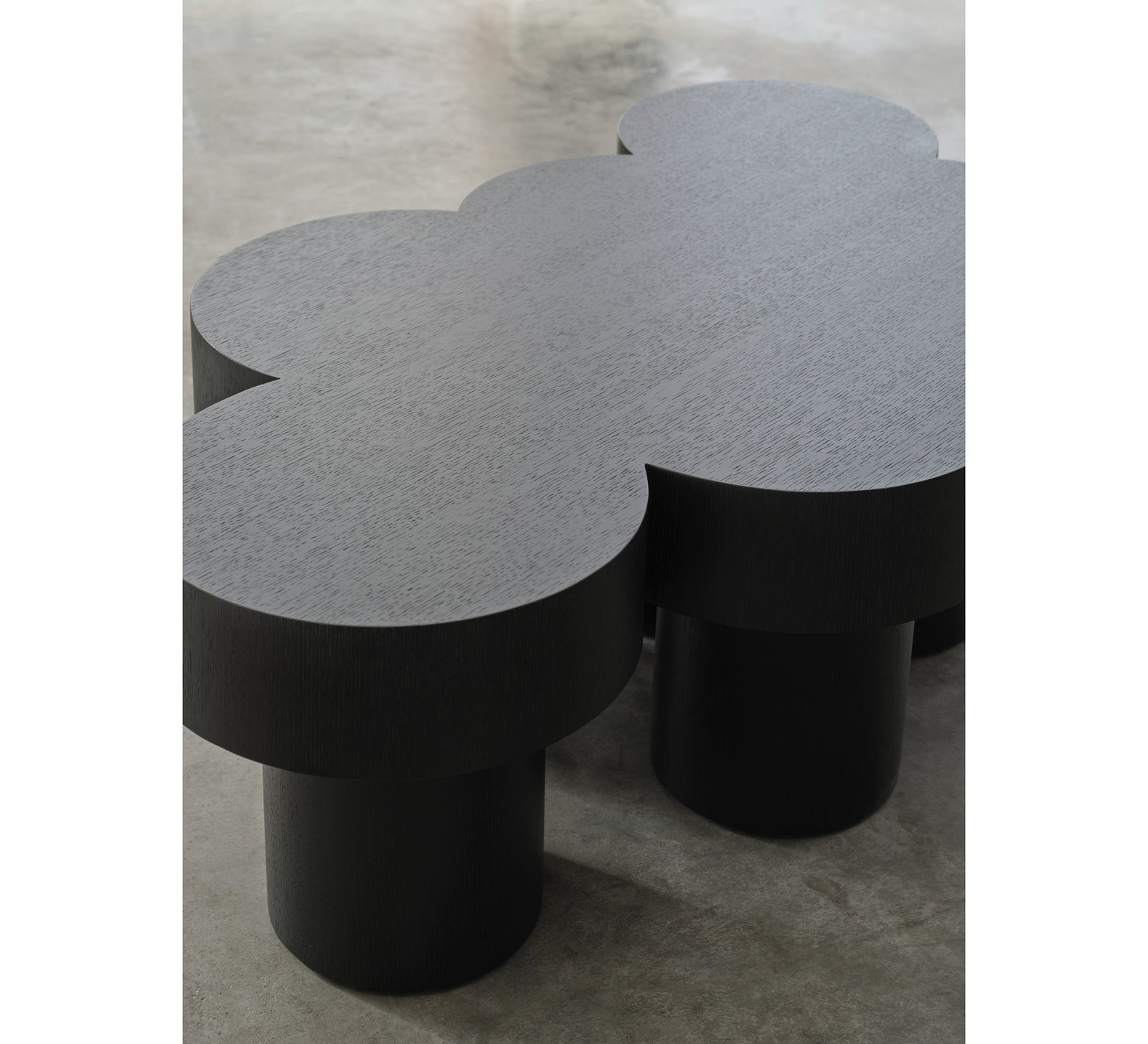 Curaçao Cocktail Table