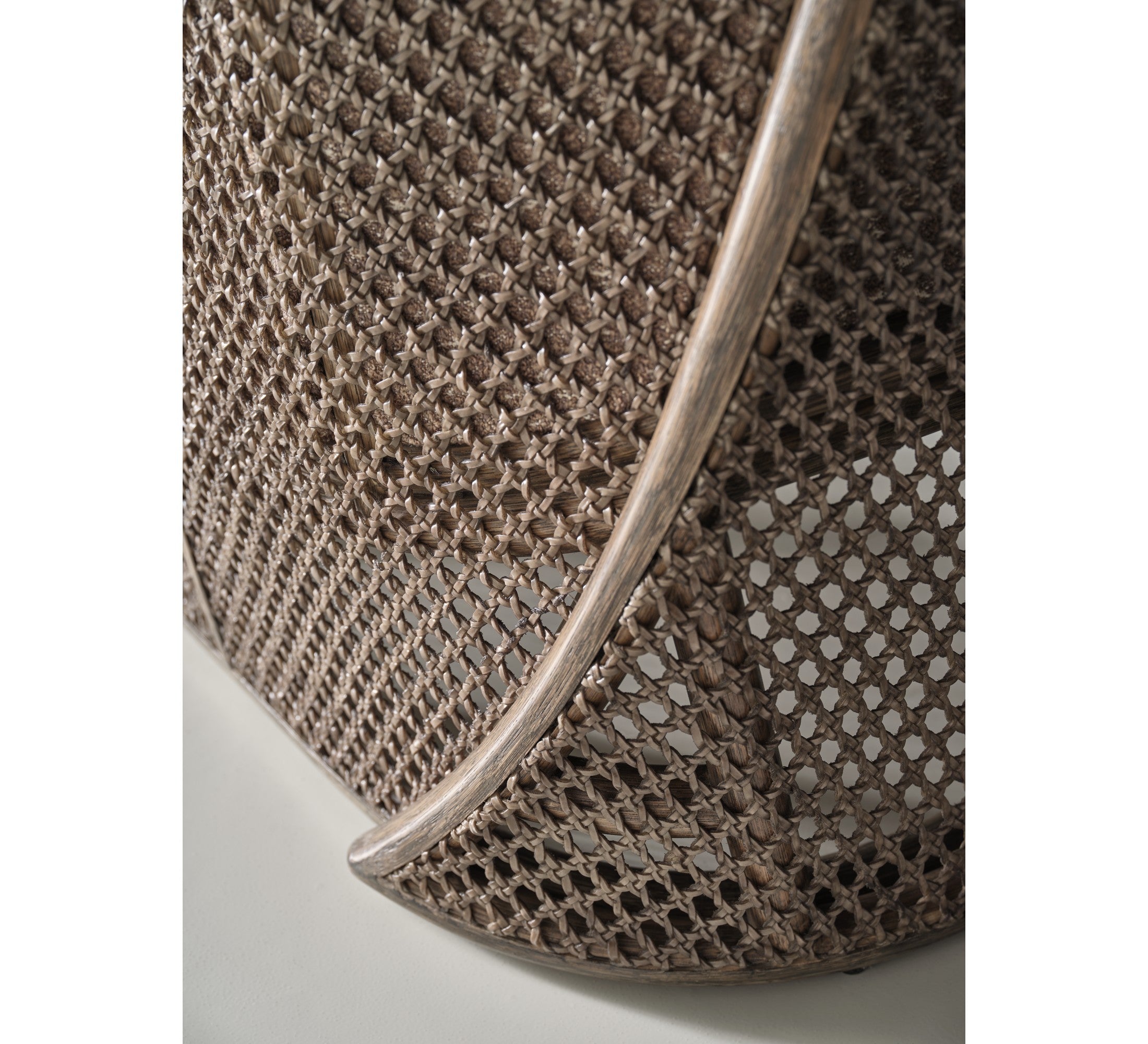 Taru Chair