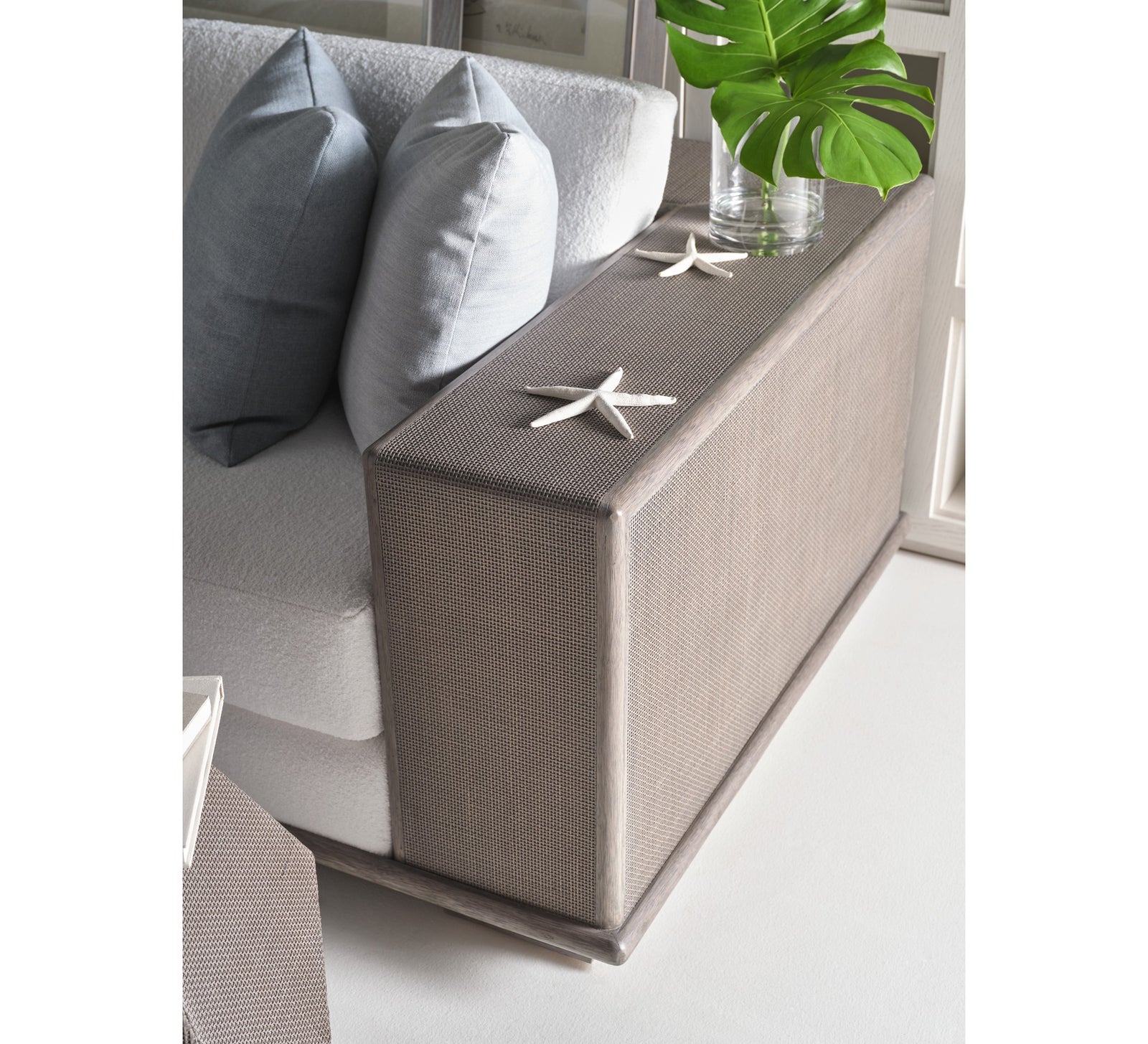 Montara Loveseat