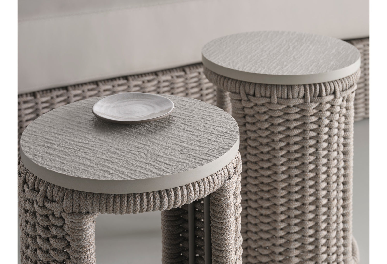 16" Round Spot Table Cover