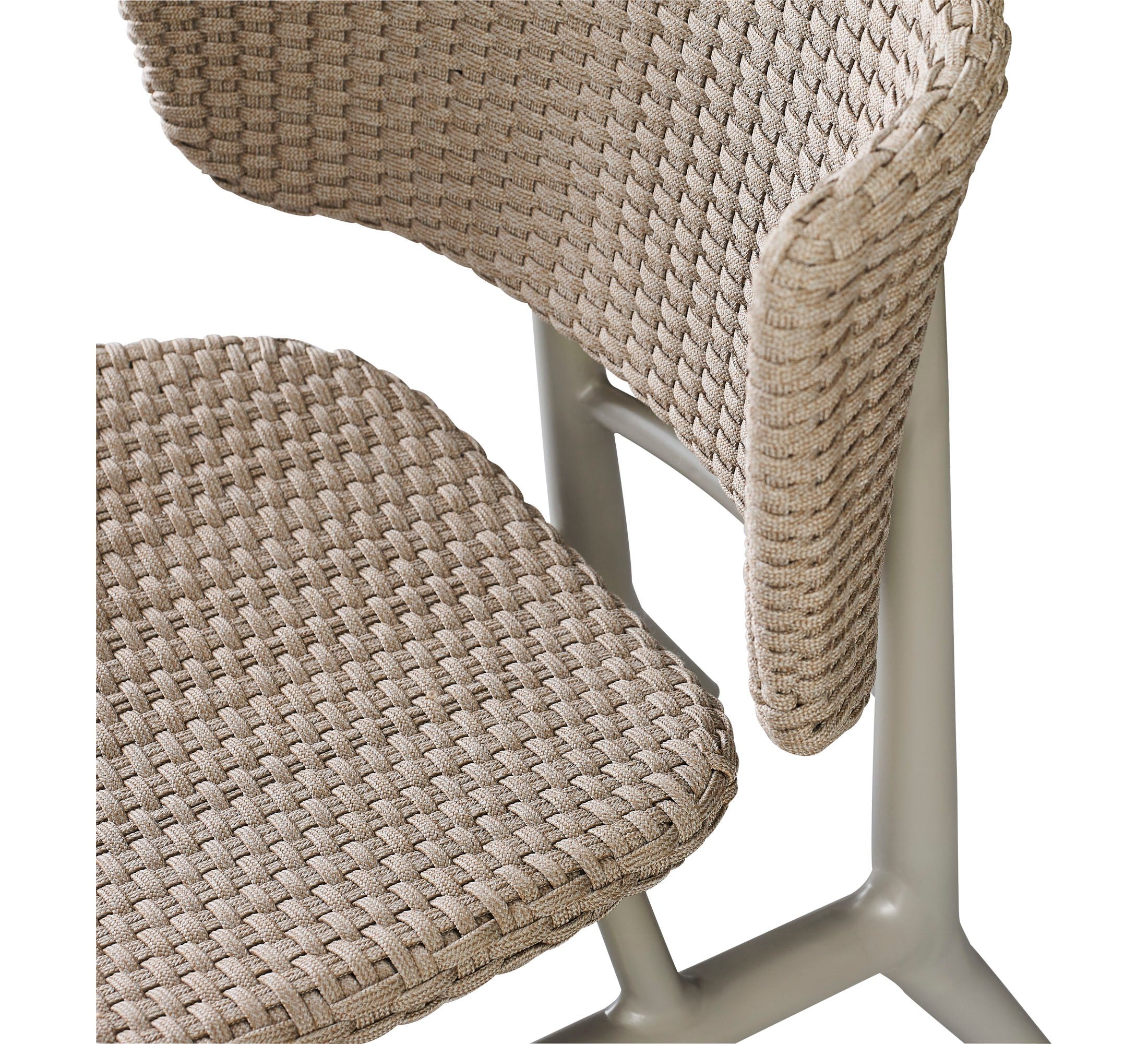 Bow Outdoor Lounge Chair