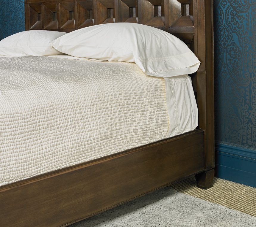 Vice Versa King Bed