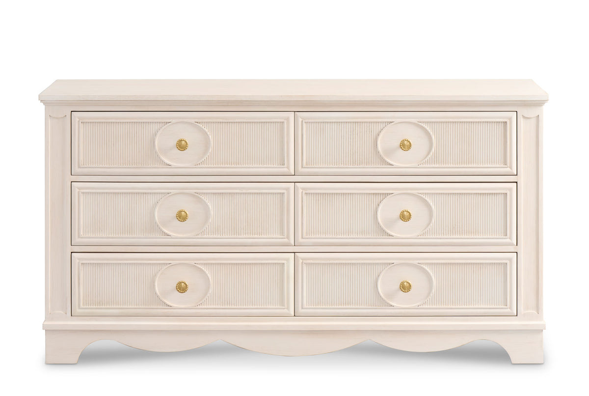 Caroline Dresser