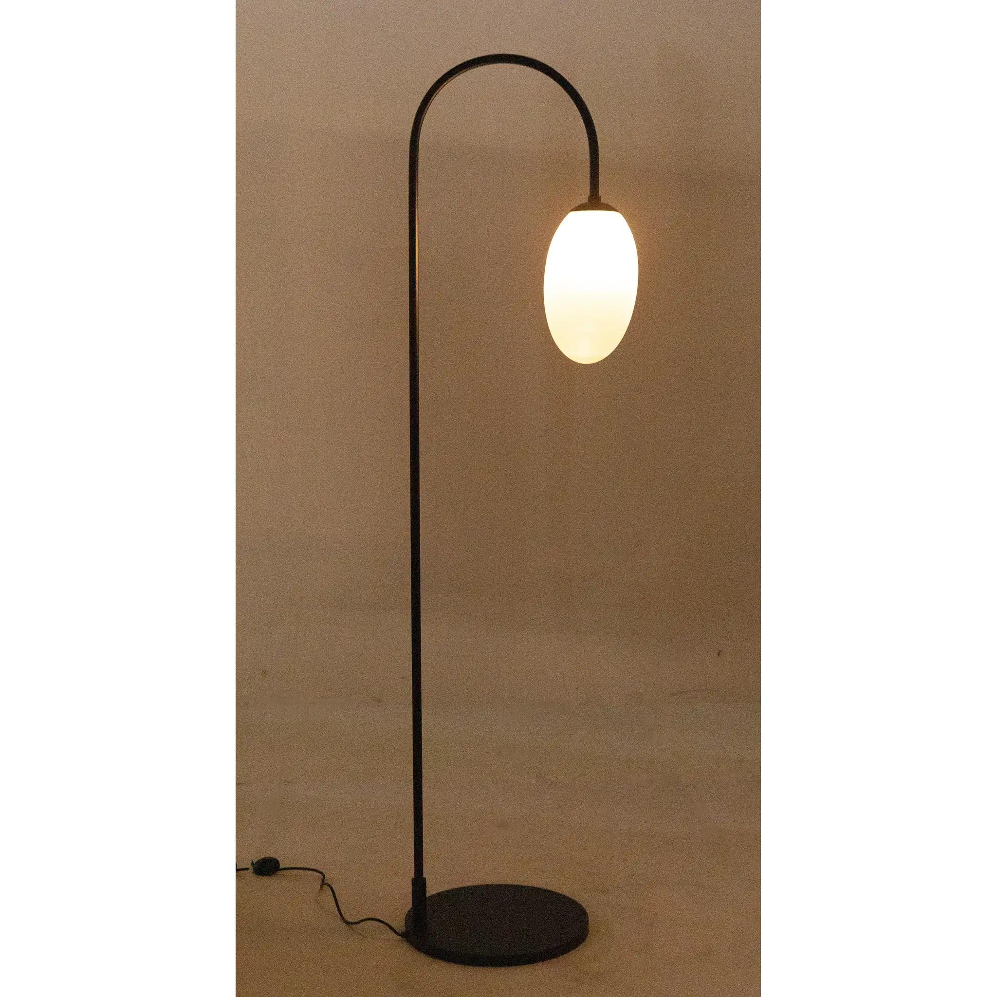 Swan Floor Lamp, Black Iron