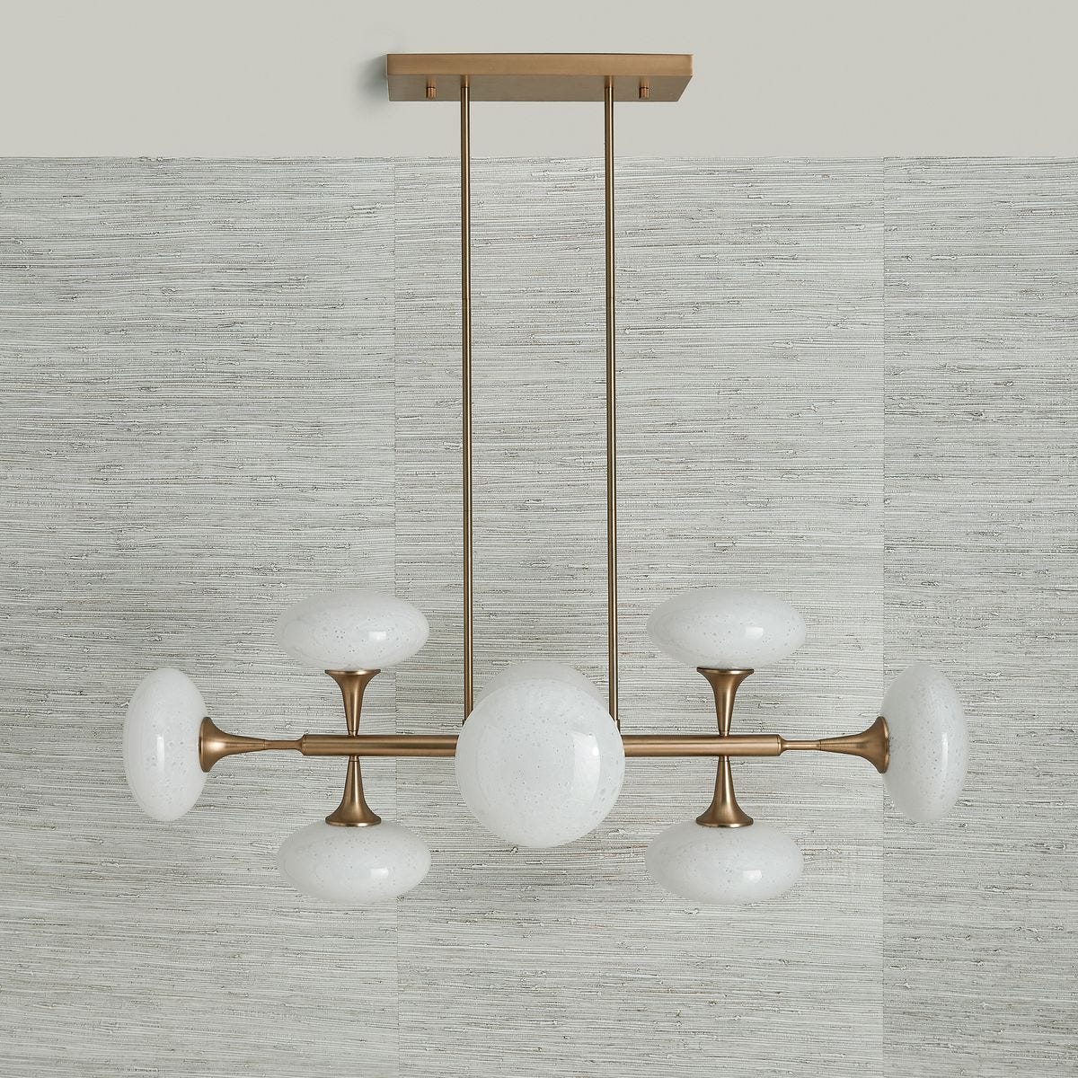 Vienna, 8 Lt Pendant - Brass