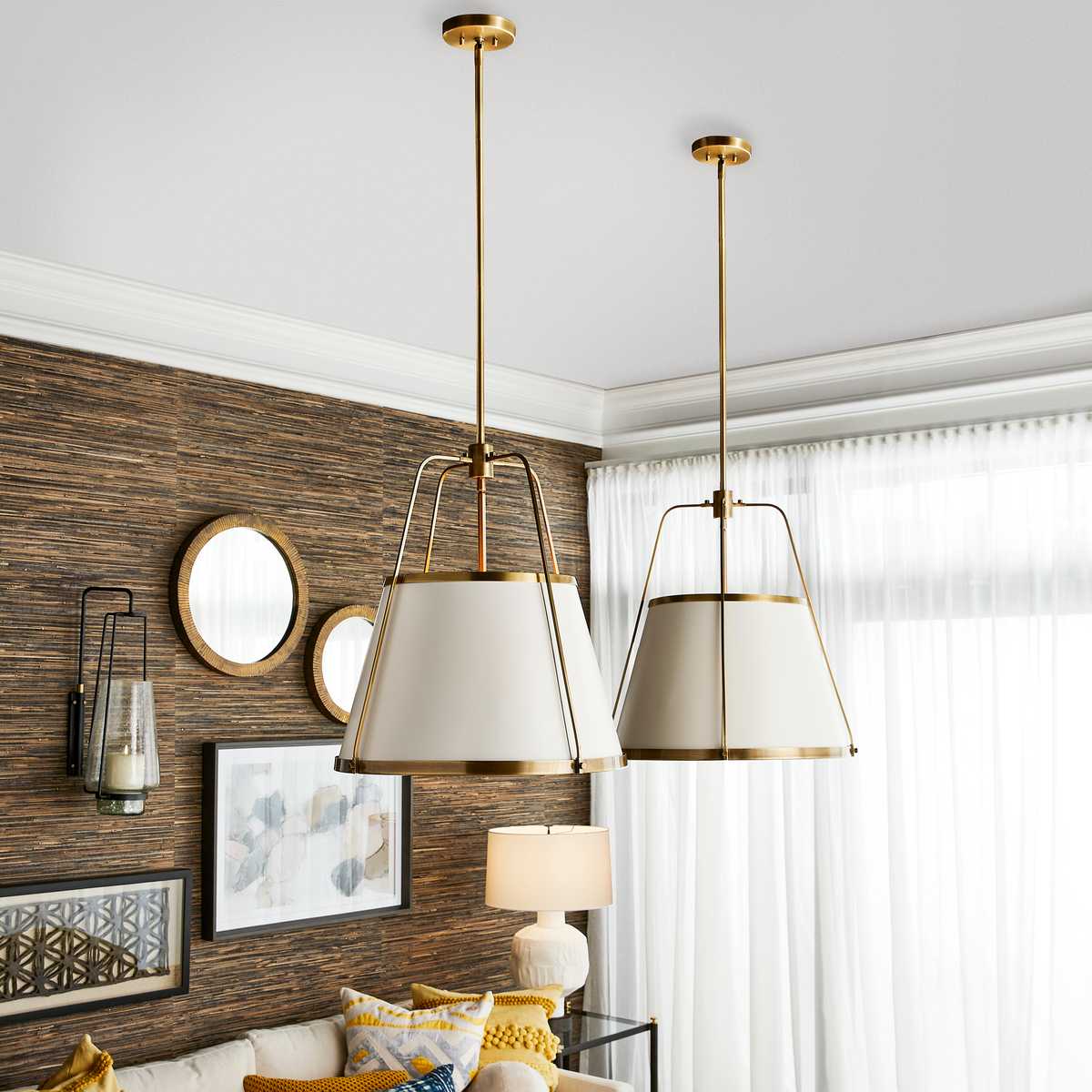 Leather Classic, 4 Lt Pendant - White