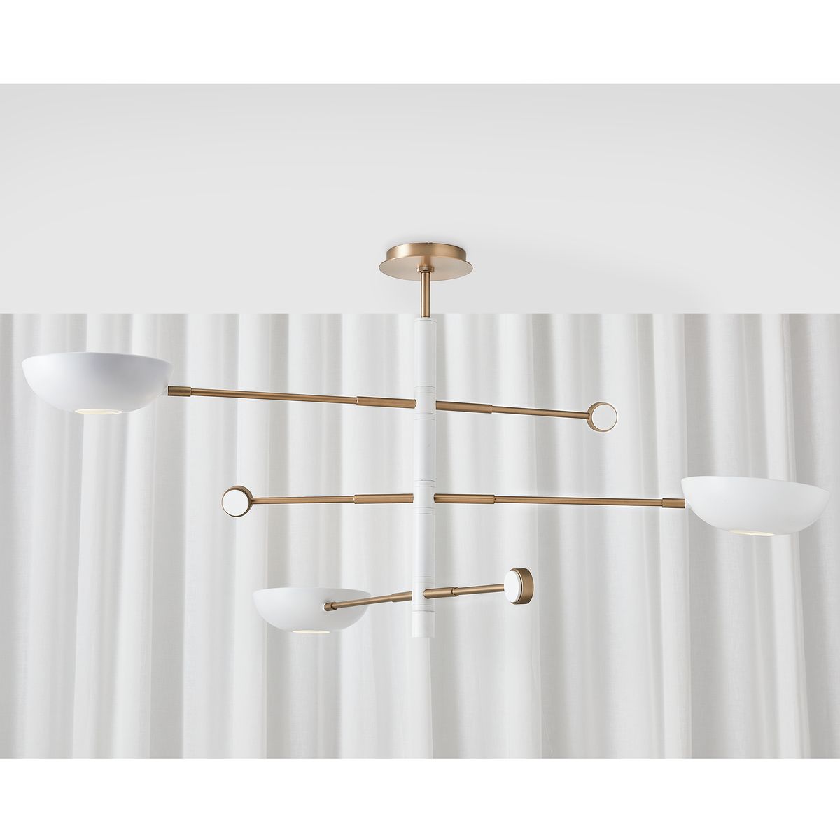 Swinger, 3 Lt Pendant - White