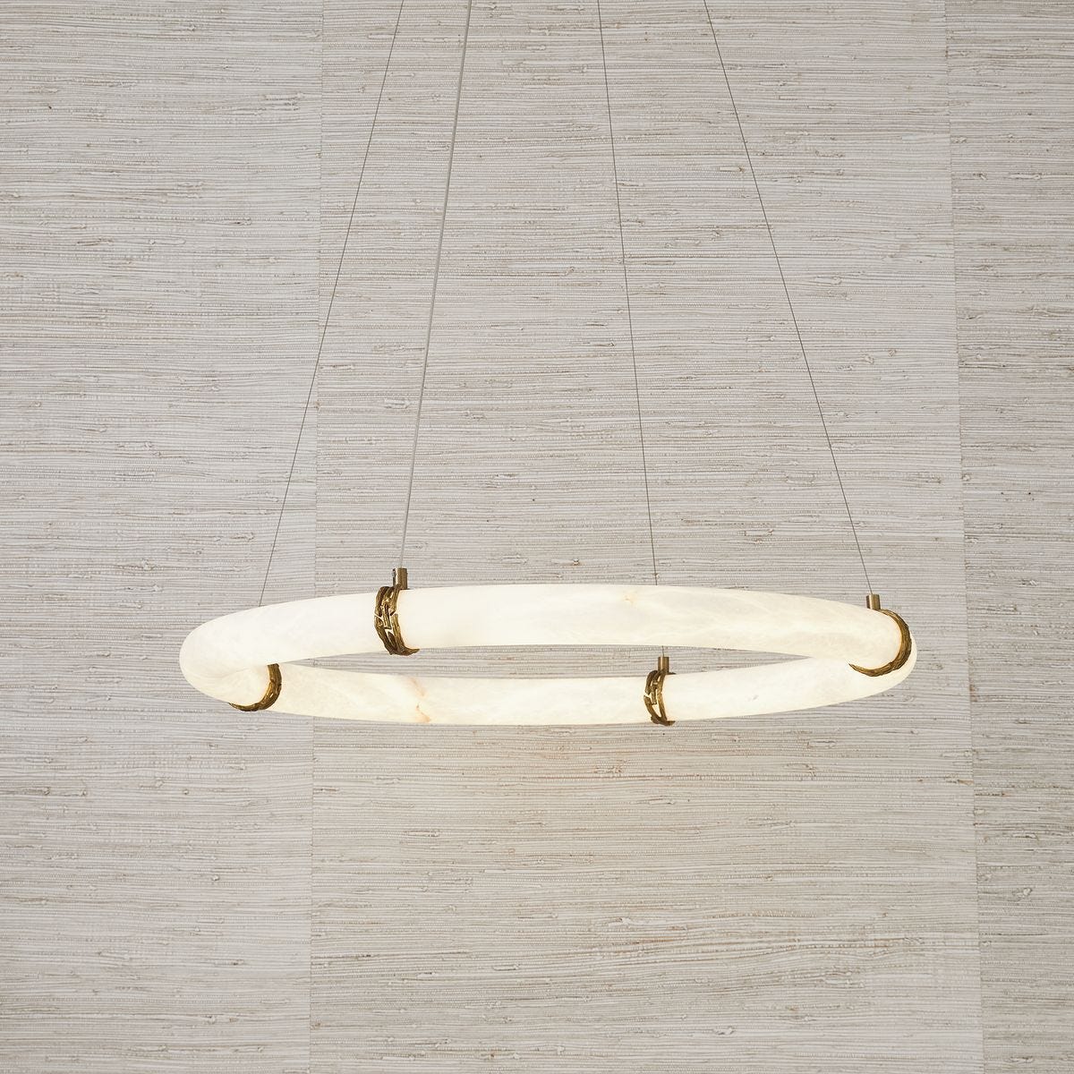Entangled Vine, 1 Lt Pendant