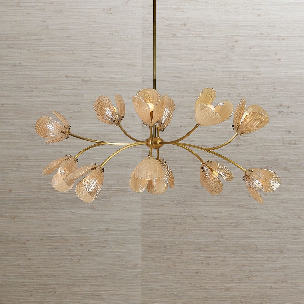 Champagne Petal, 12 Lt Pendant