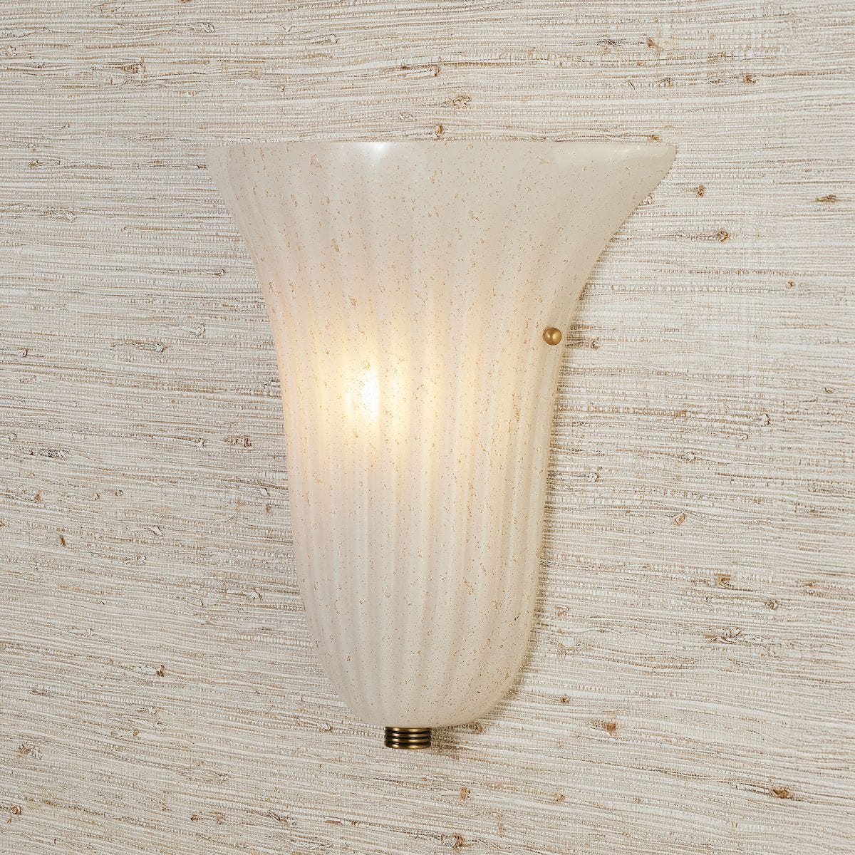 Fluted Tulip, 1 Lt Sconce