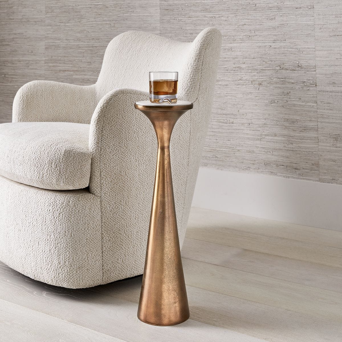 Floret Drink Table