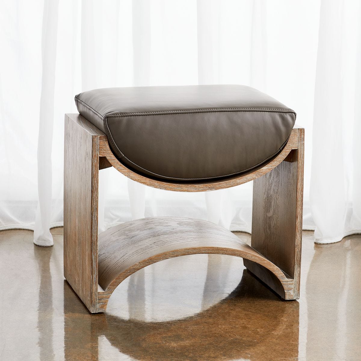 Cradle Bench - Weathered Oak