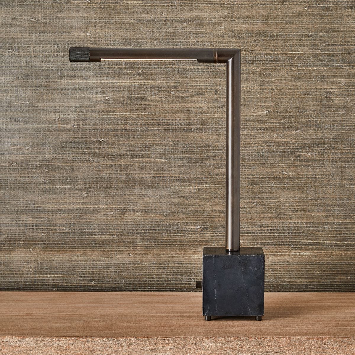 Highlight Desk Lamp - Bronze