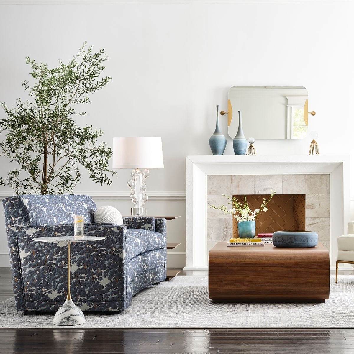 Clear Bloom Table Lamp