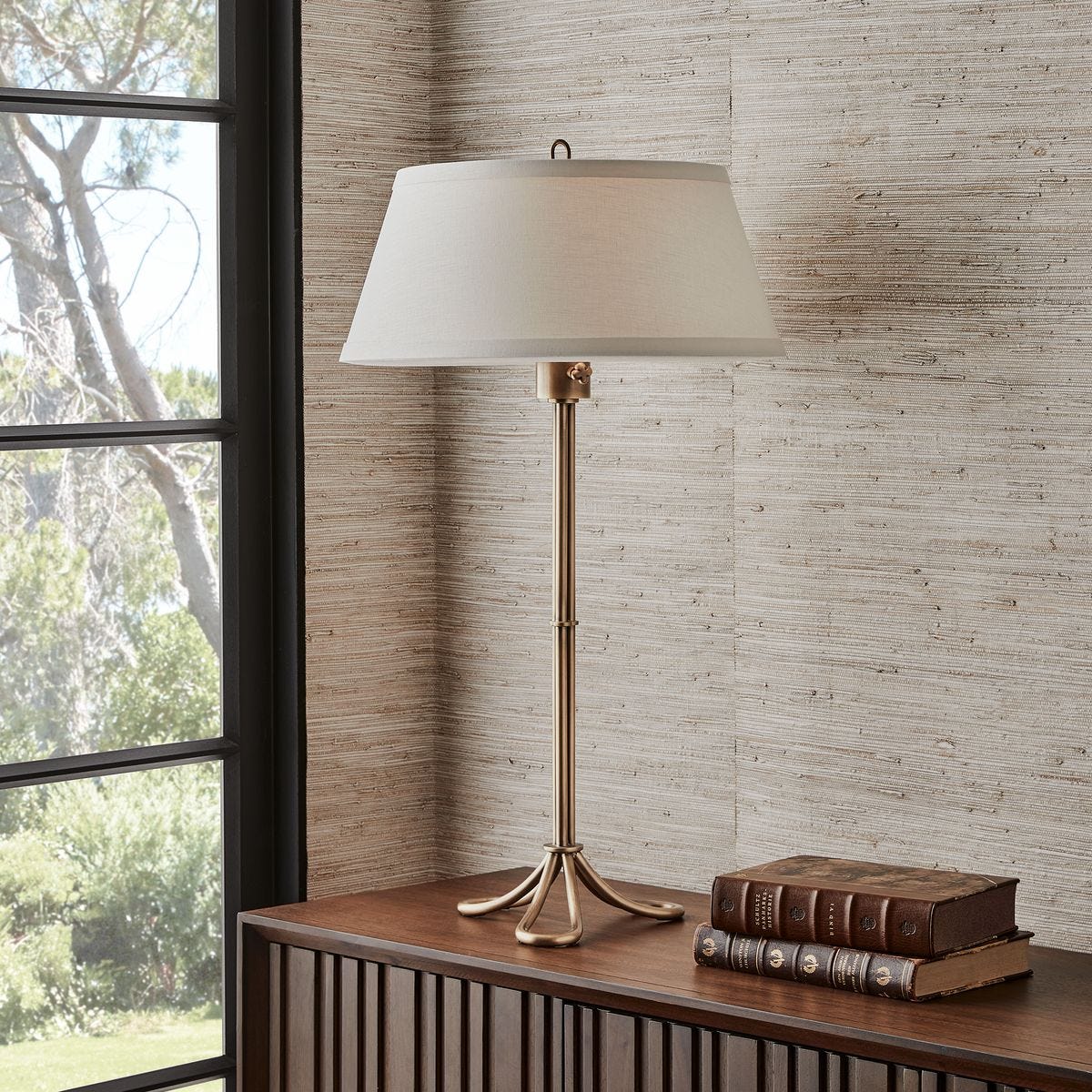 Clover and Petal Table Lamp