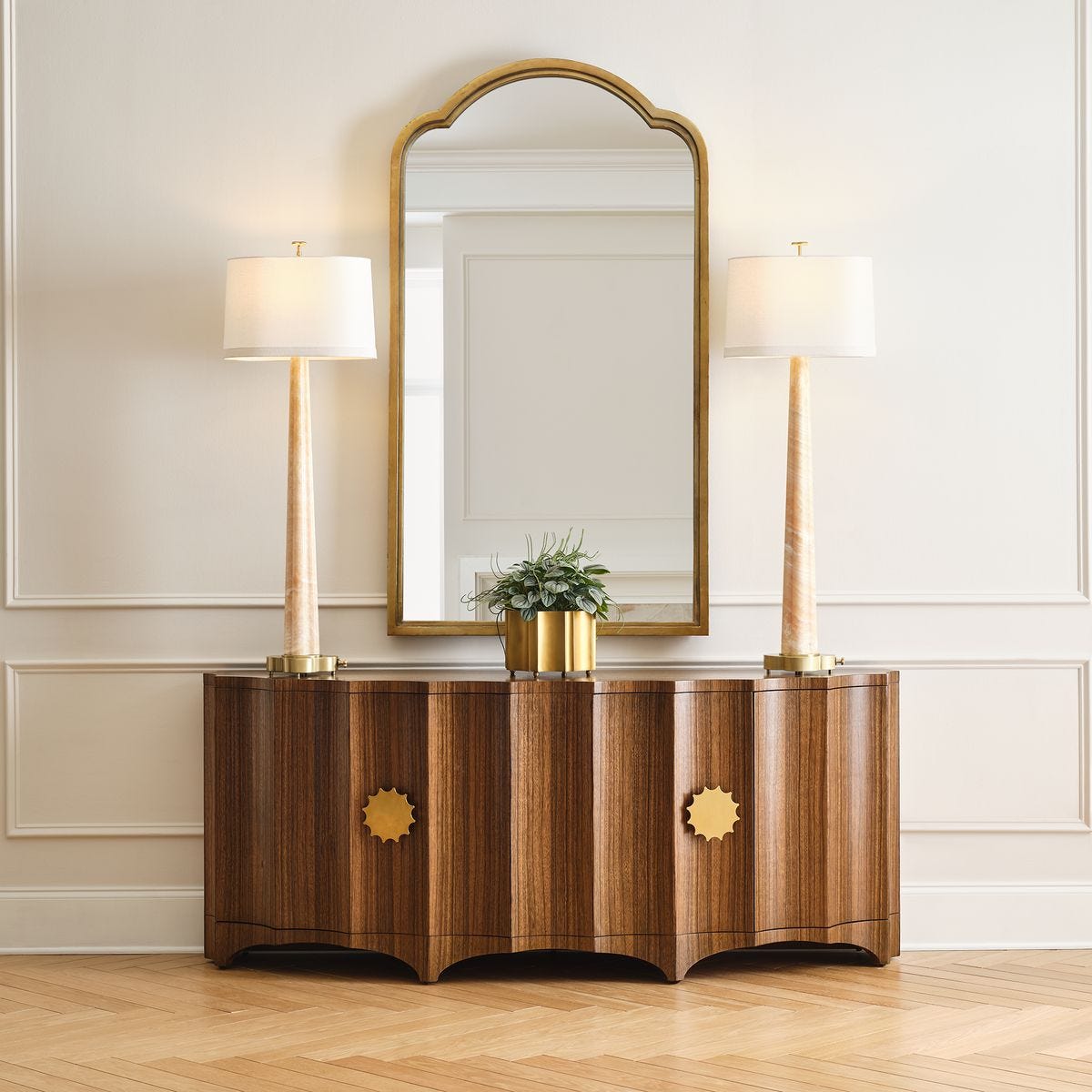 Grand Flute 4 Door Cabinet