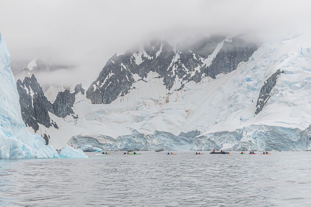 Antarctica Kayakers 3 artwork