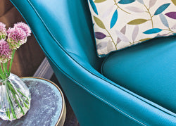 Delta Swivel Glider