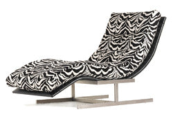 Hug Chaise