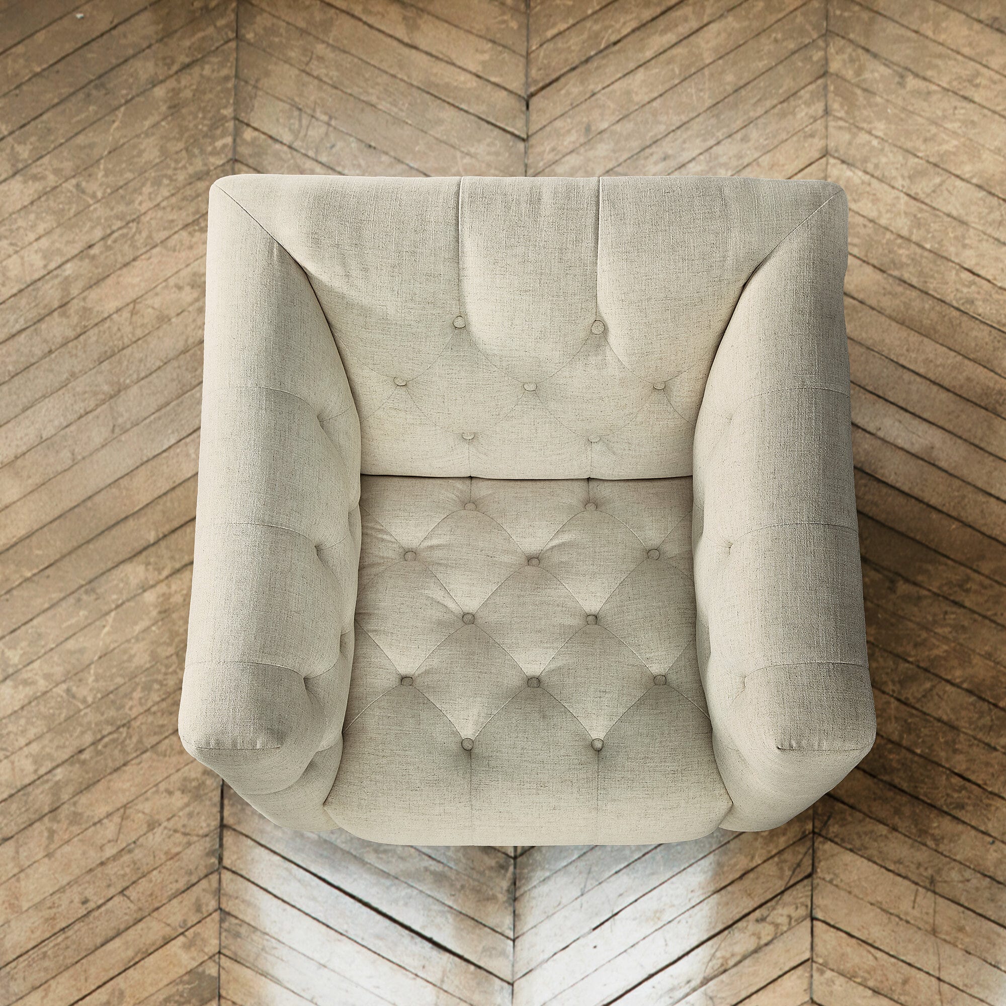 Nicolla Stationary Chair