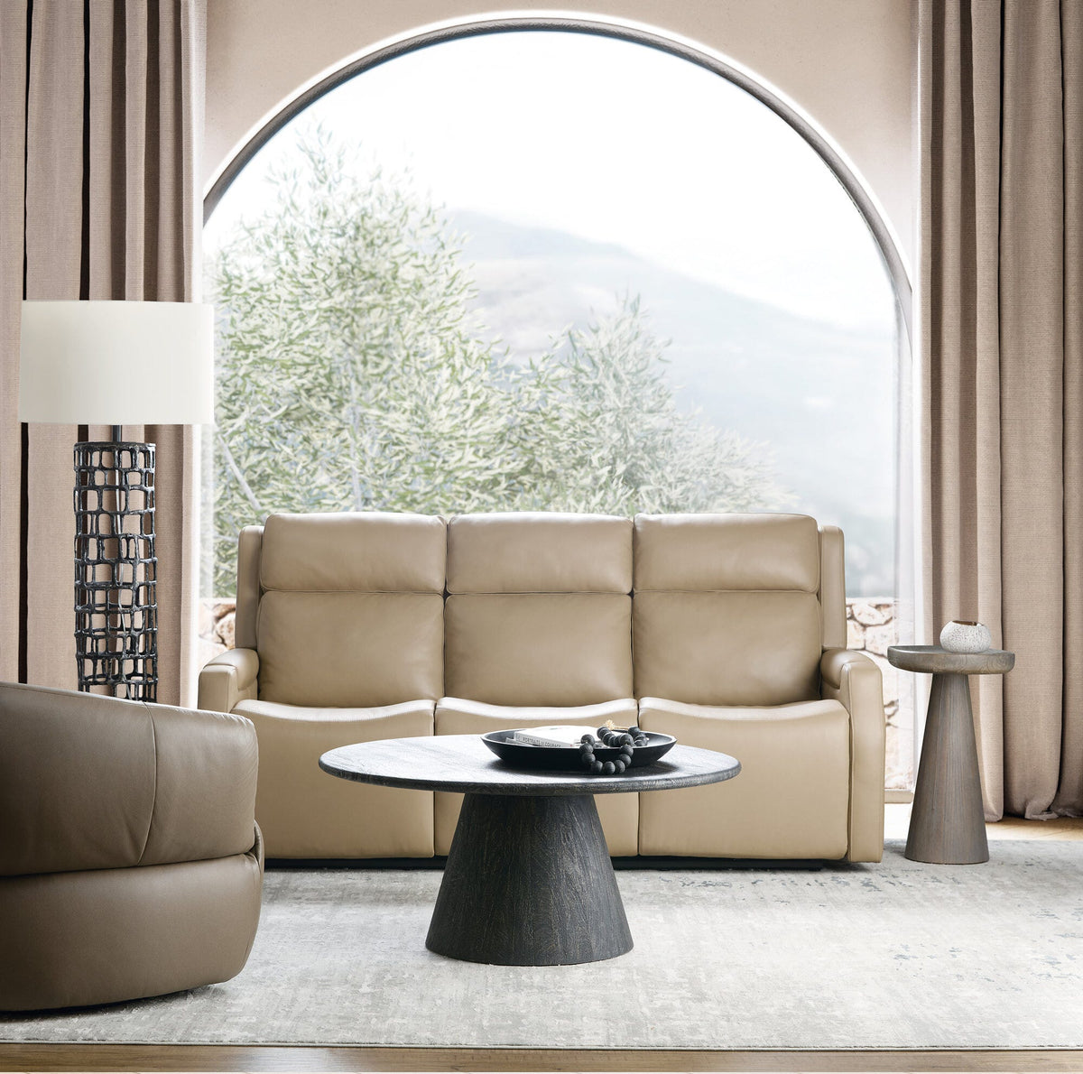 Aria Swivel Chair