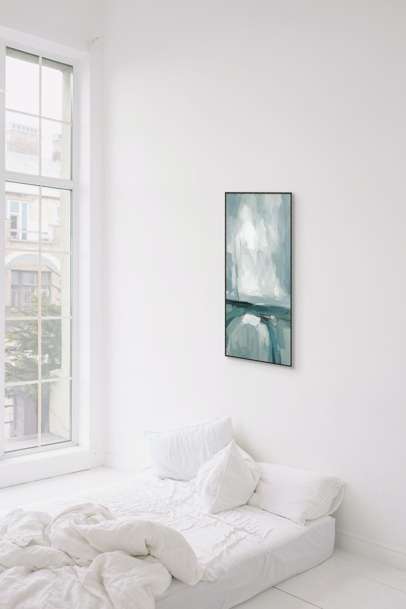 Strokes of Viridian 2 in a room