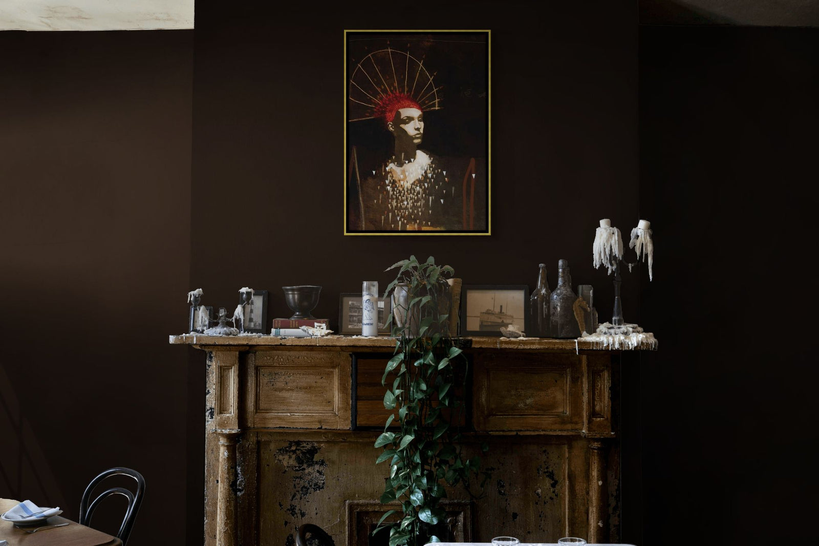 Empress 1 in a room