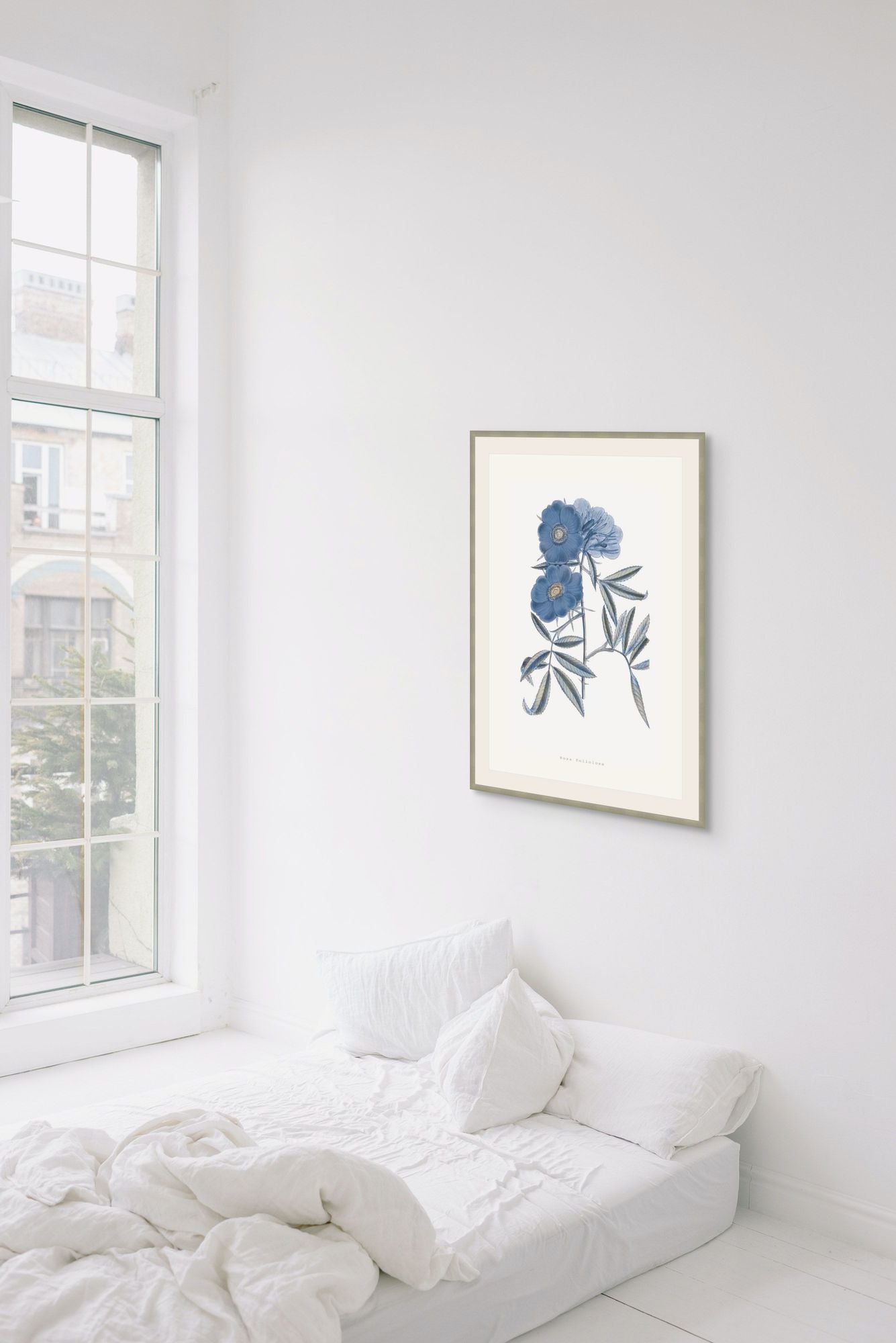 Bouquet Blue 2 in a room