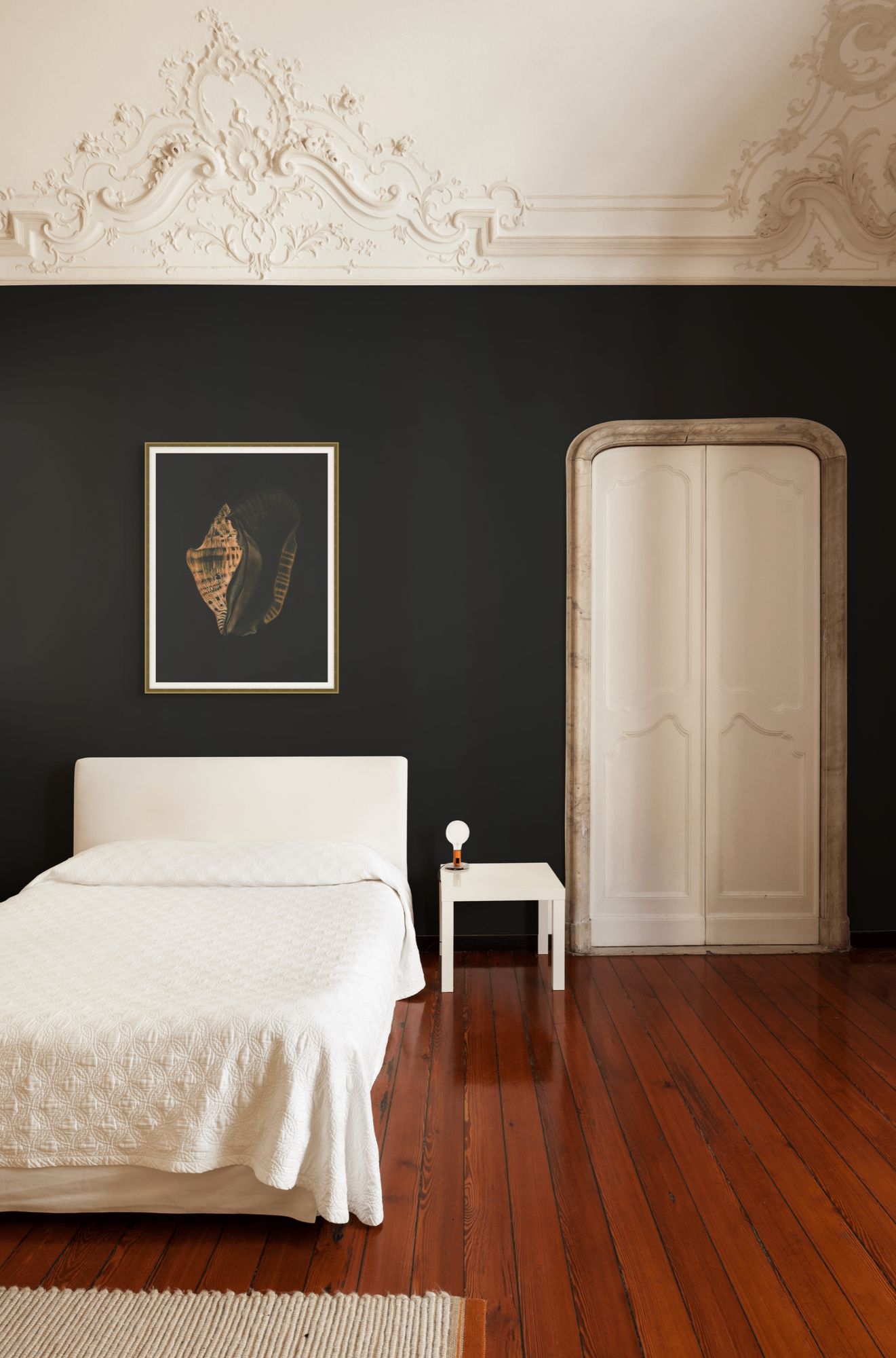 Wild Calm 3 in a room