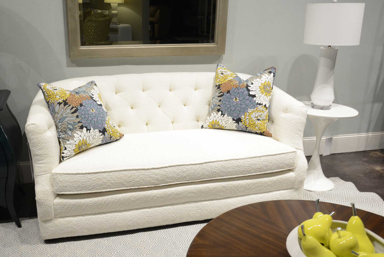 Sofa / Loveseat