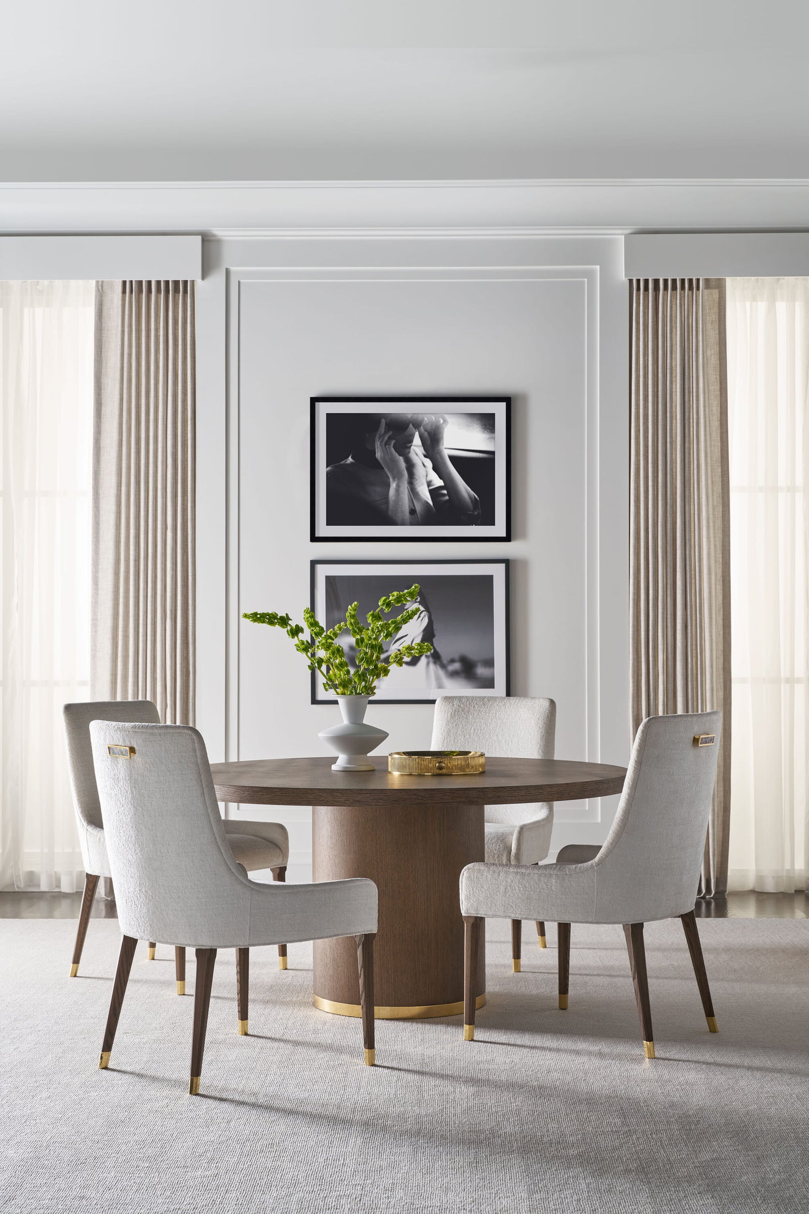 Judith Leiber Round Sunburst Dining Table – Round Dining Tables by Theodore Alexander | Sutter & Vale