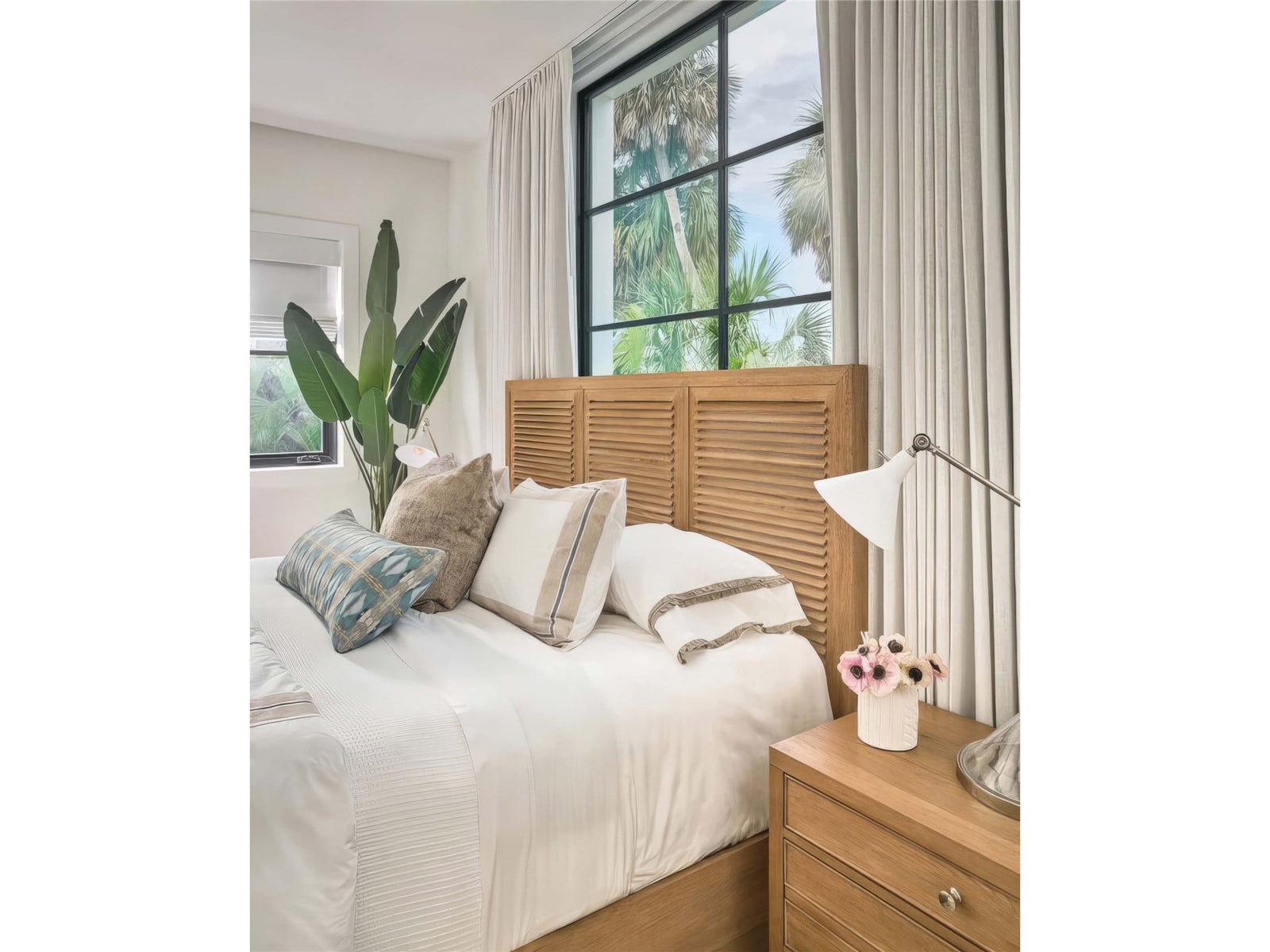 Weekender Coastal Living Home Collection Weekender Bed King