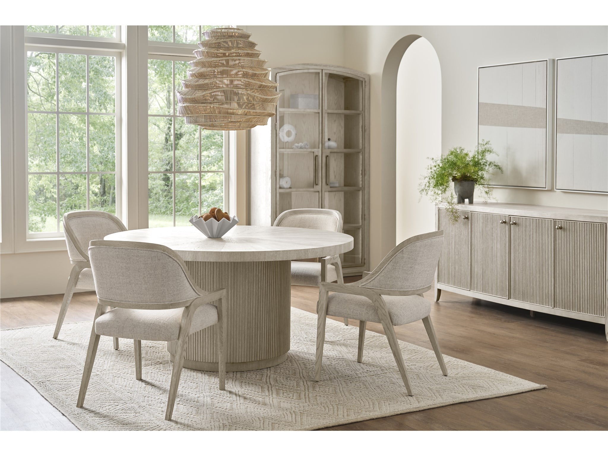 Avaline Carmen Round Table