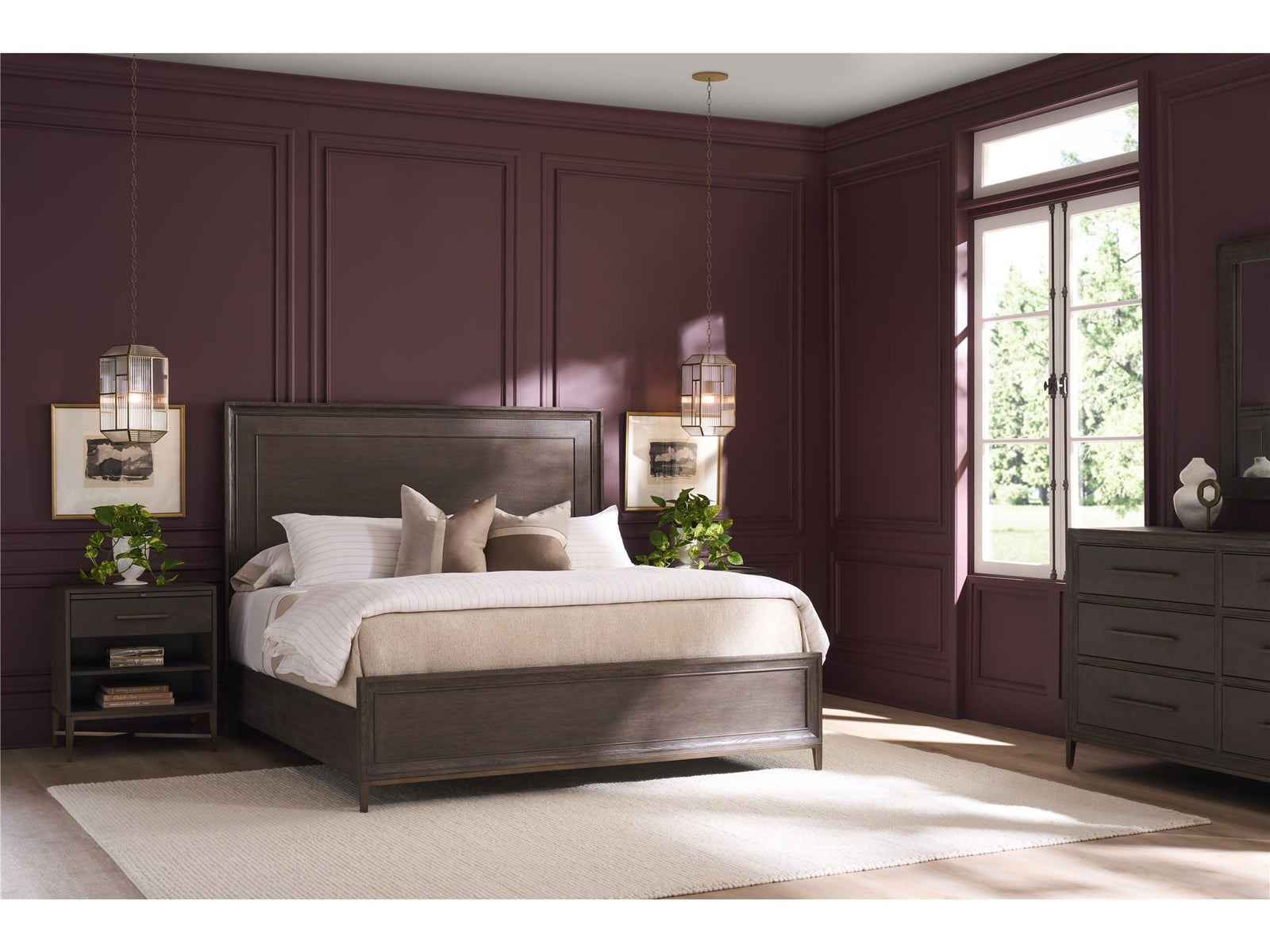 Montclair Montclair Panel Bed Queen