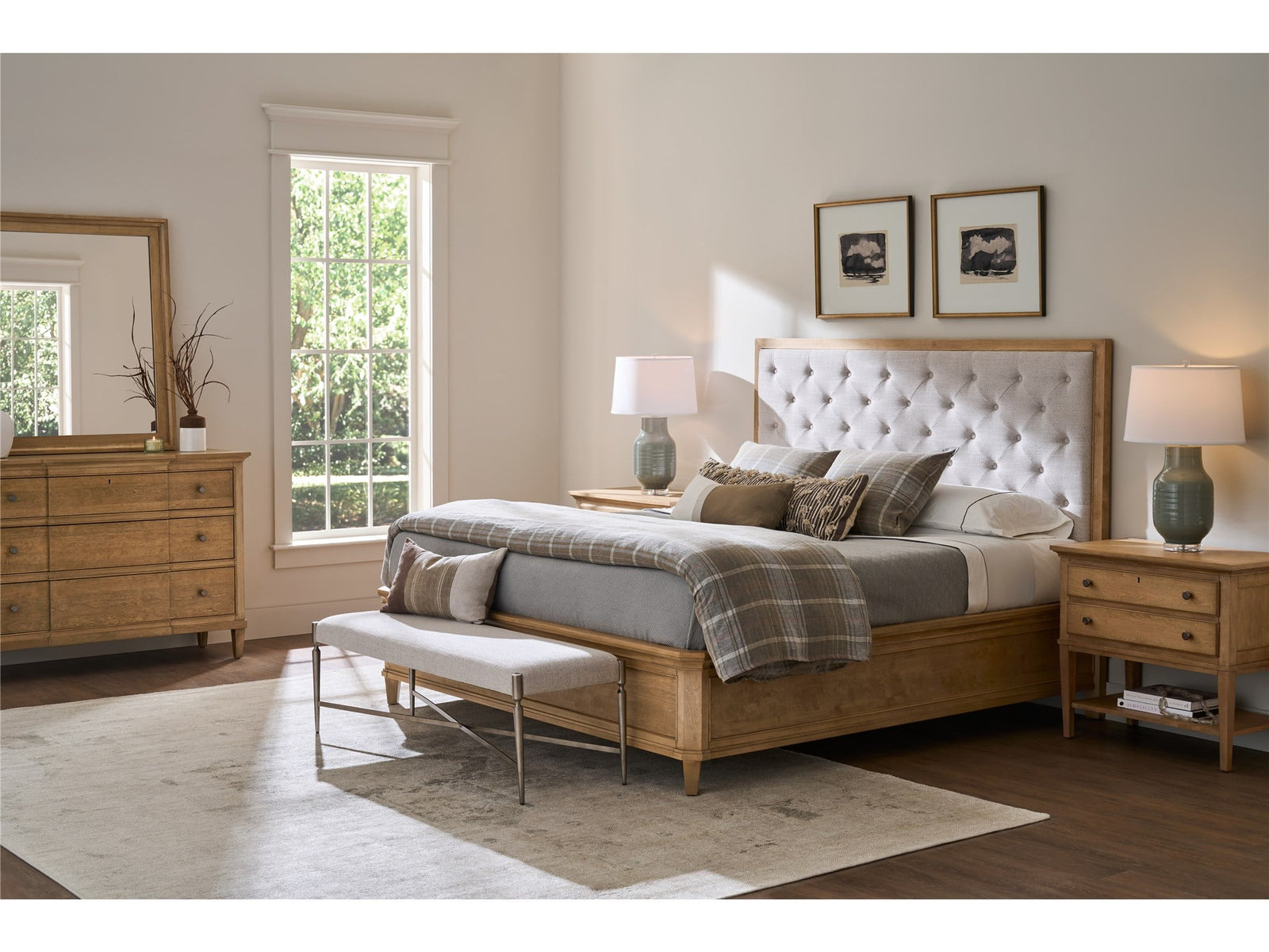 Birchaven Brindle Upholstered Bed King
