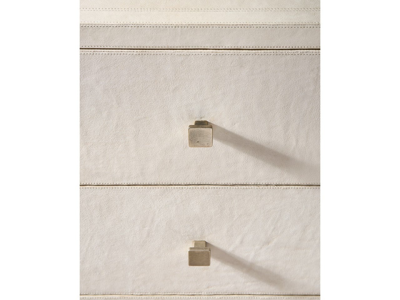 Modern Lira Dresser