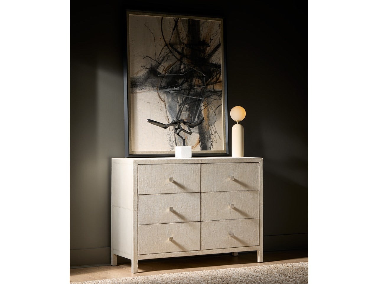 Modern Lira Dresser