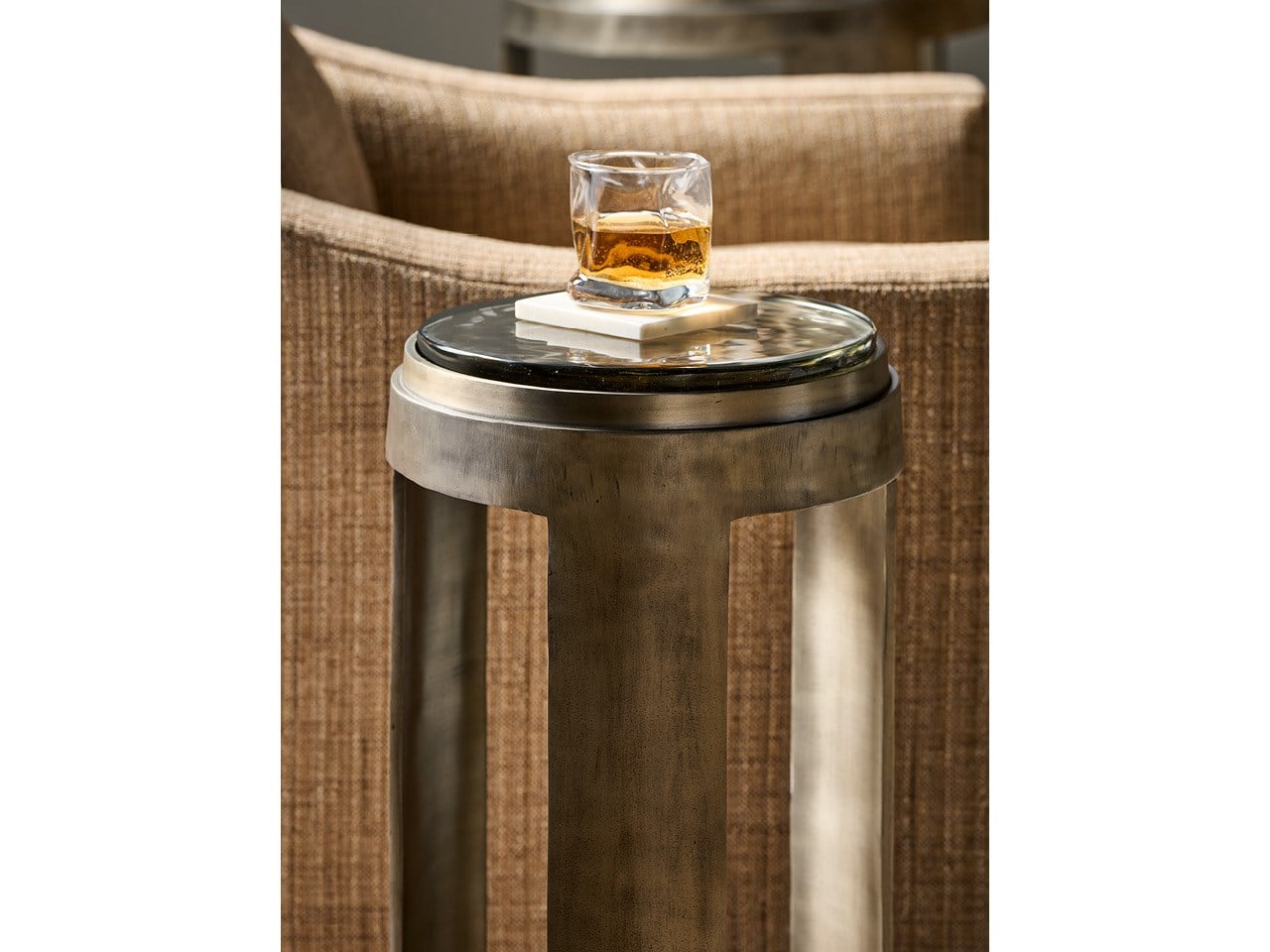 Modern Nuvola Drink Table