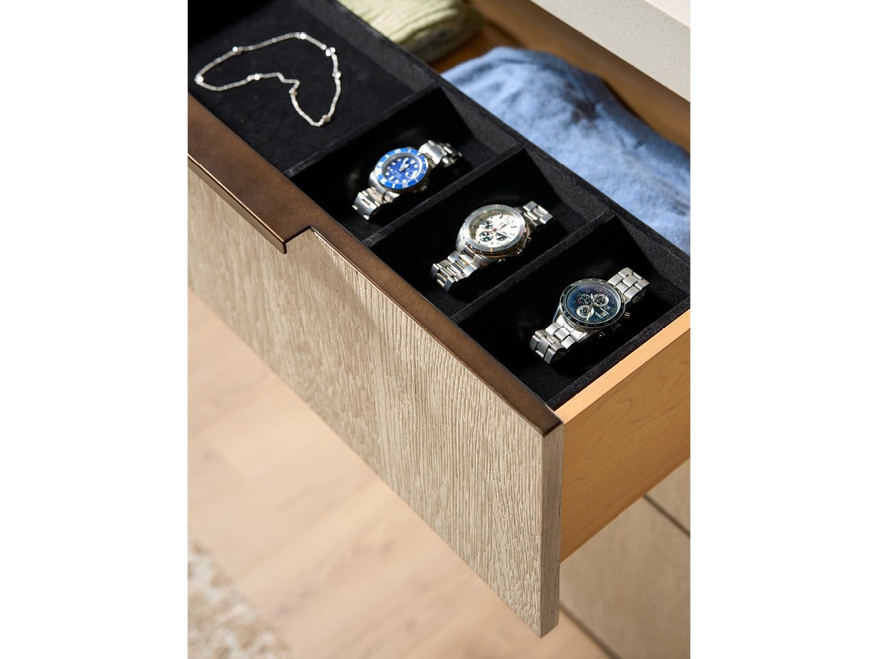 Modern Quartz Dresser