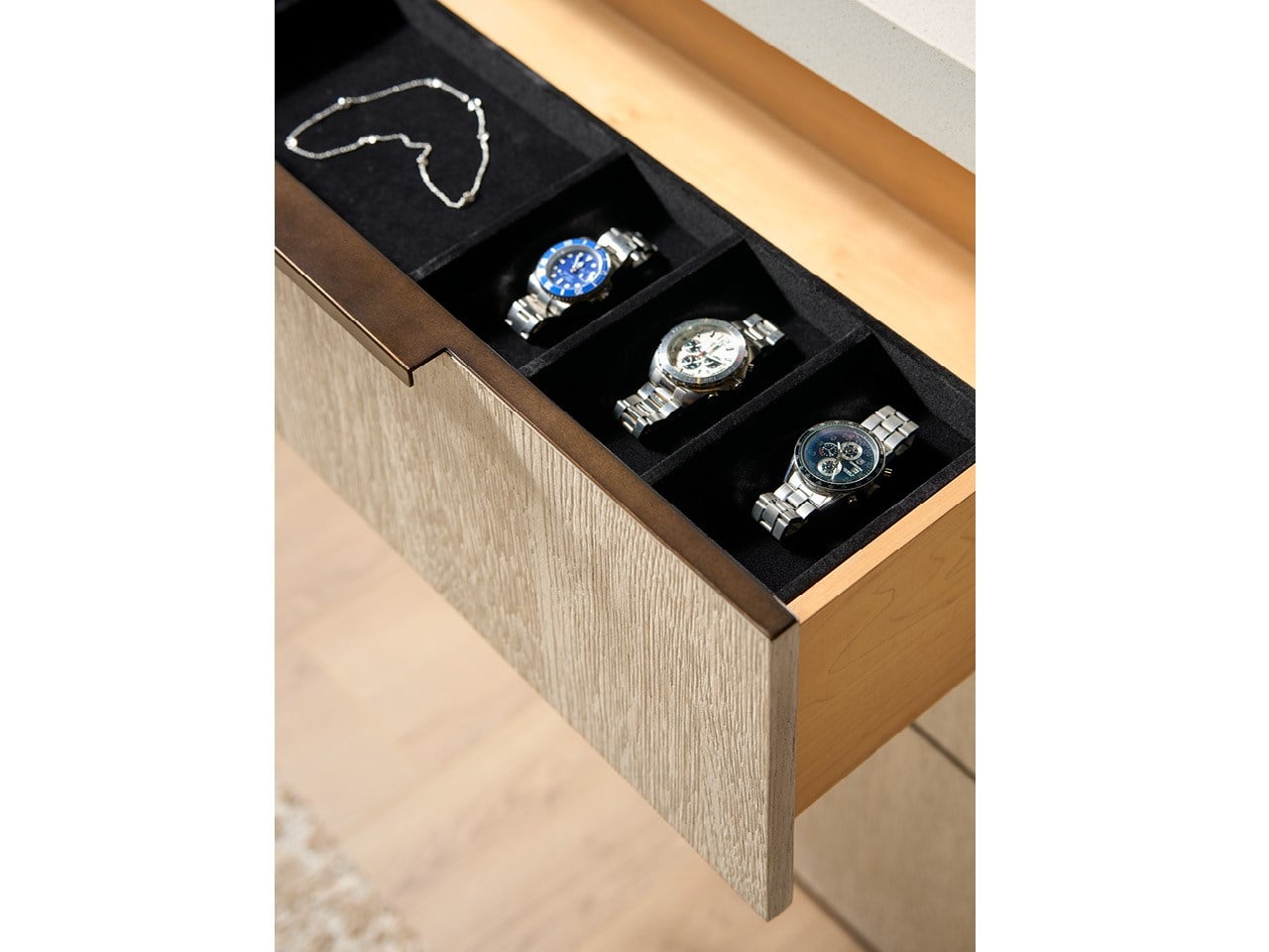 Modern Quartz Dresser